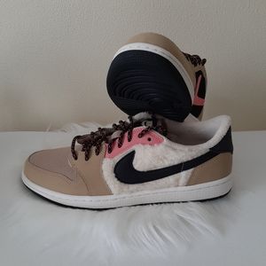 WMNS Air Jordan 1 RETRO Low AQ0828-200